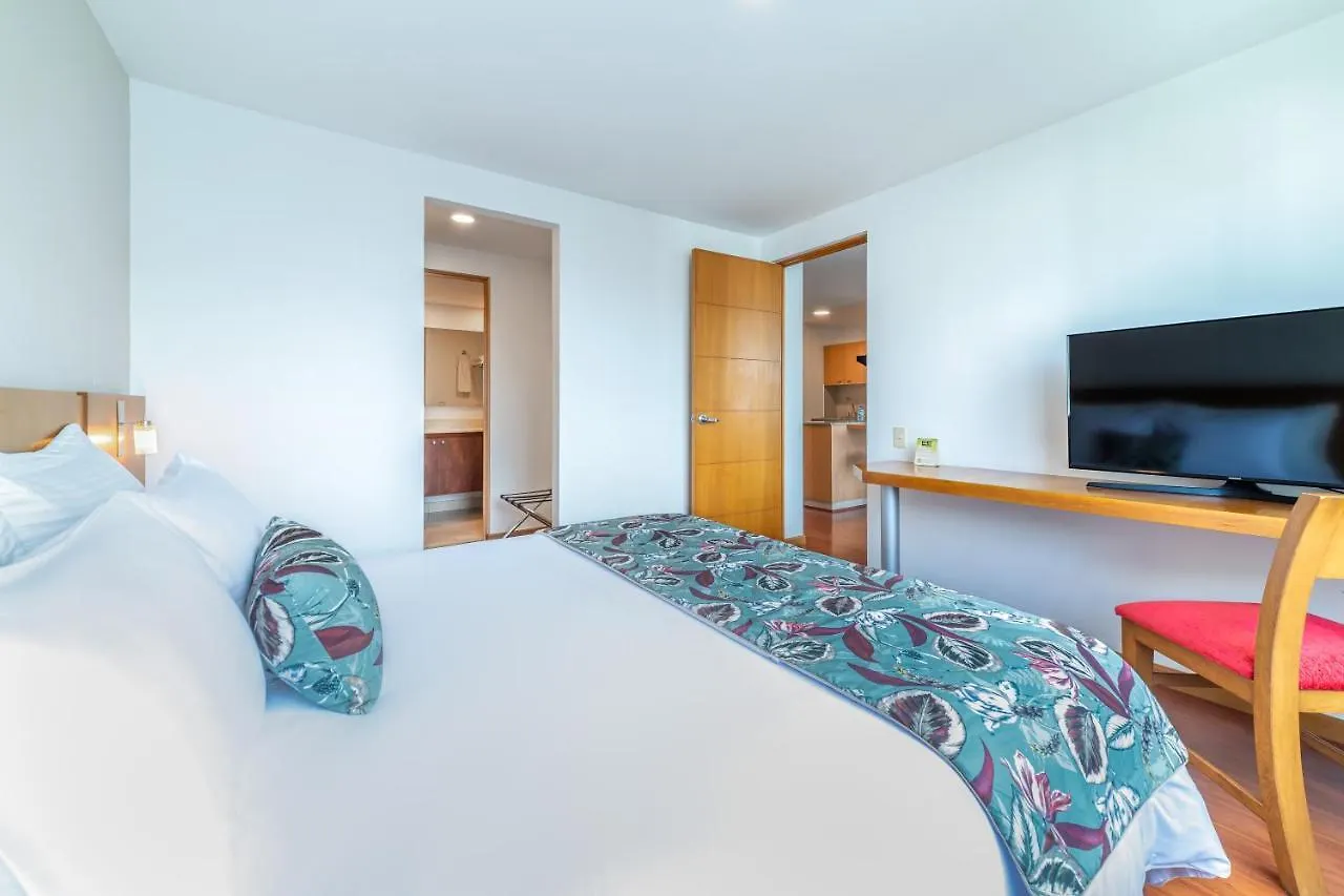 Affinity Apartahotel Medellin 4*,  Colombia